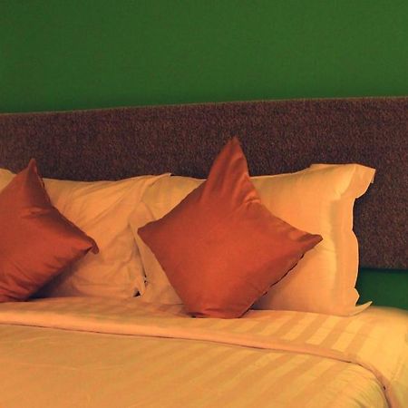 Hotel Jakarta Makassar Rum bild