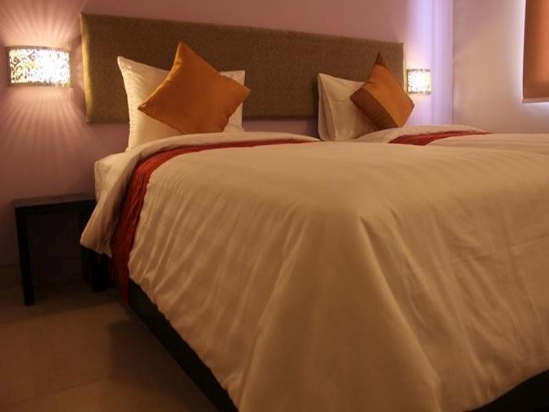 Hotel Jakarta Makassar Exteriör bild